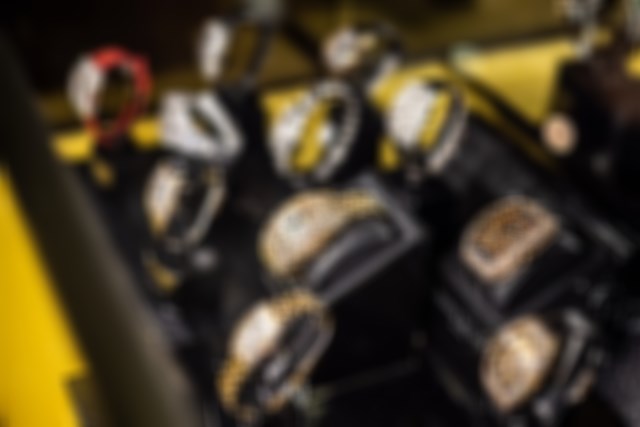 Exquisite white single and double faucet Basin